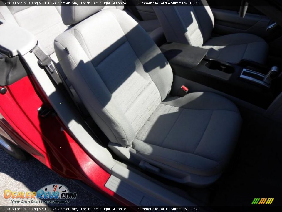 2008 Ford Mustang V6 Deluxe Convertible Torch Red / Light Graphite Photo #7