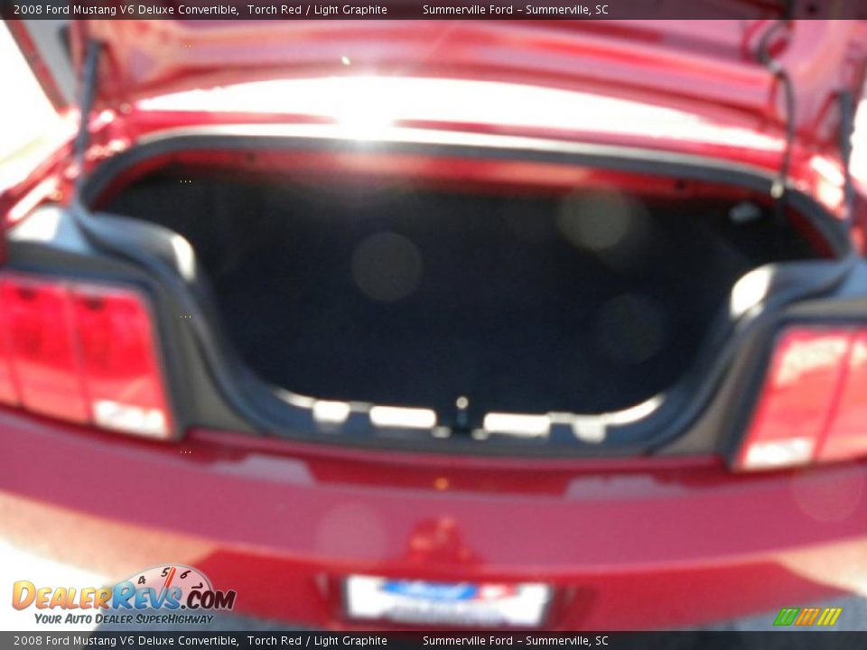 2008 Ford Mustang V6 Deluxe Convertible Torch Red / Light Graphite Photo #12