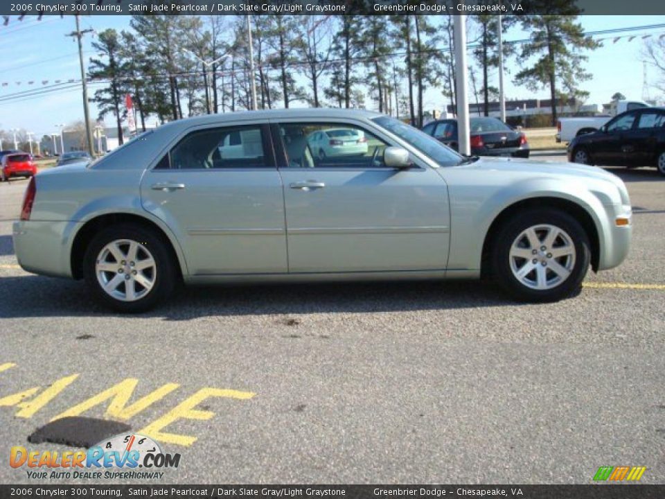 2006 Chrysler 300 Touring Satin Jade Pearlcoat / Dark Slate Gray/Light Graystone Photo #7