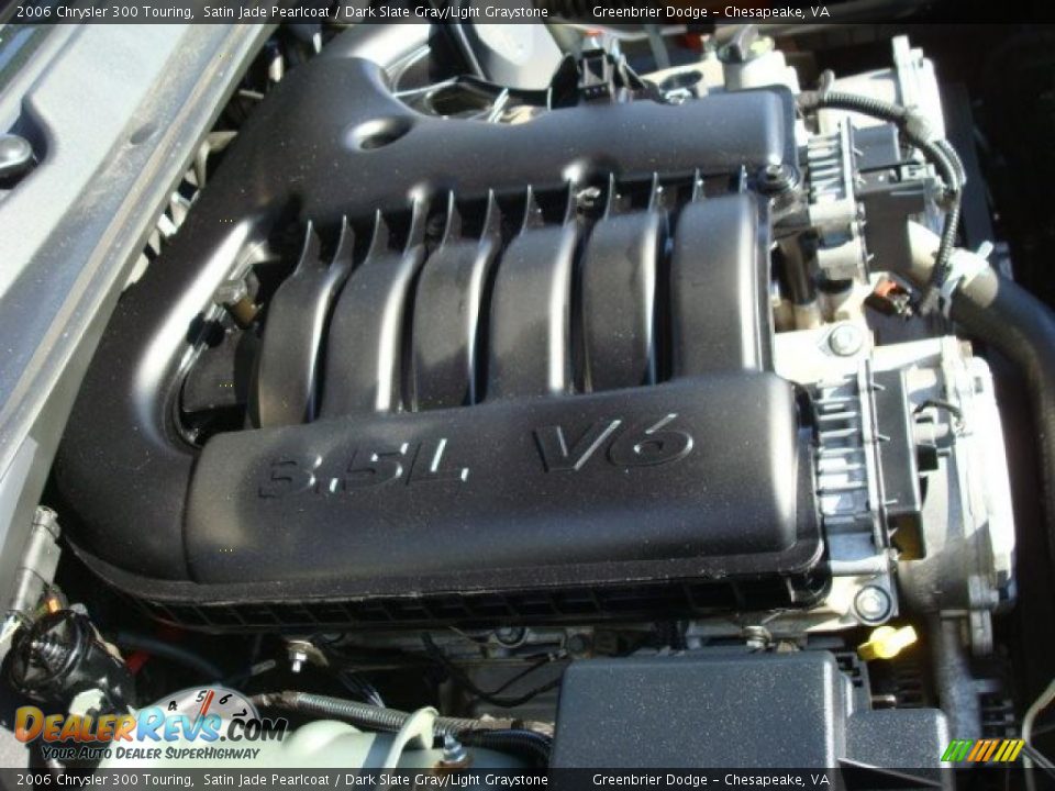 2006 Chrysler 300 Touring Satin Jade Pearlcoat / Dark Slate Gray/Light Graystone Photo #28