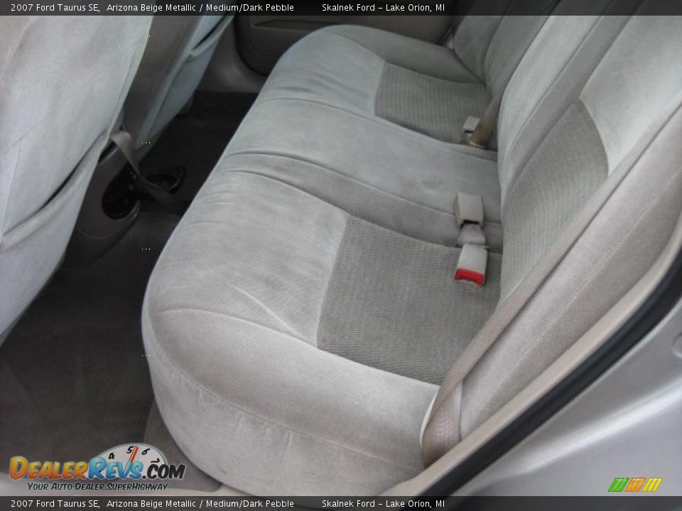 2007 Ford Taurus SE Arizona Beige Metallic / Medium/Dark Pebble Photo #19