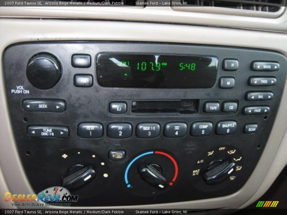 2007 Ford Taurus SE Arizona Beige Metallic / Medium/Dark Pebble Photo #27