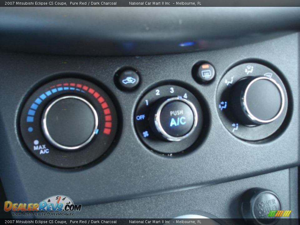 2007 Mitsubishi Eclipse GS Coupe Pure Red / Dark Charcoal Photo #15