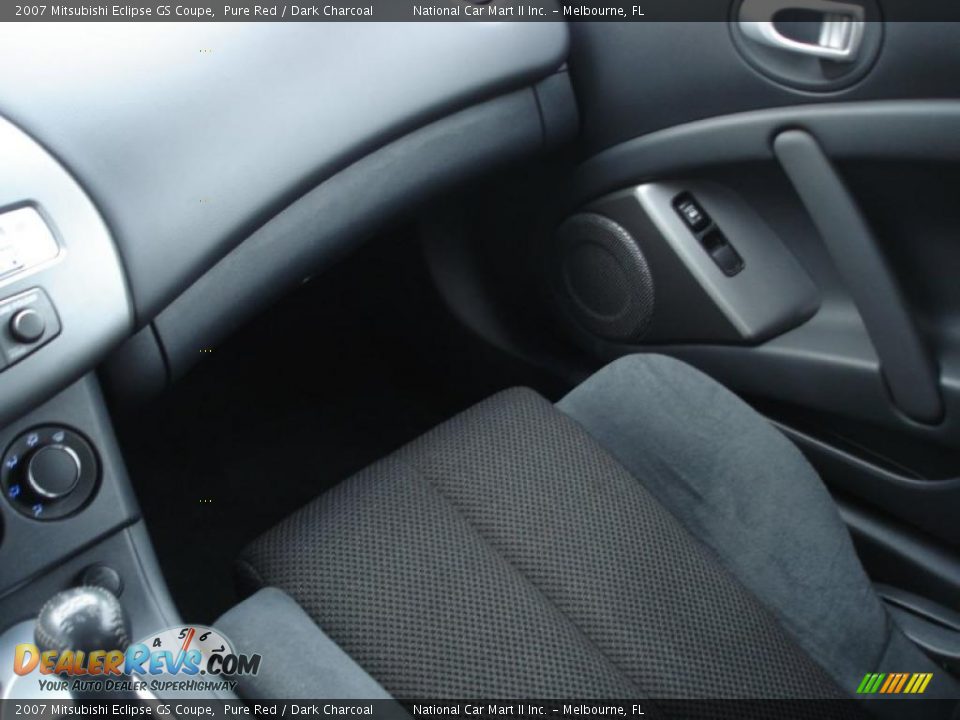 2007 Mitsubishi Eclipse GS Coupe Pure Red / Dark Charcoal Photo #20