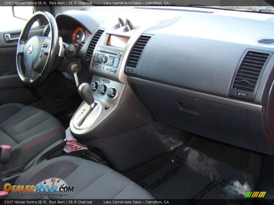 2007 Nissan Sentra SE-R Red Alert / SE-R Charcoal Photo #13