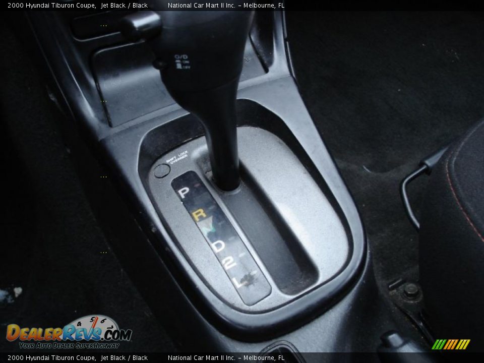 2000 Hyundai Tiburon Coupe Jet Black / Black Photo #12
