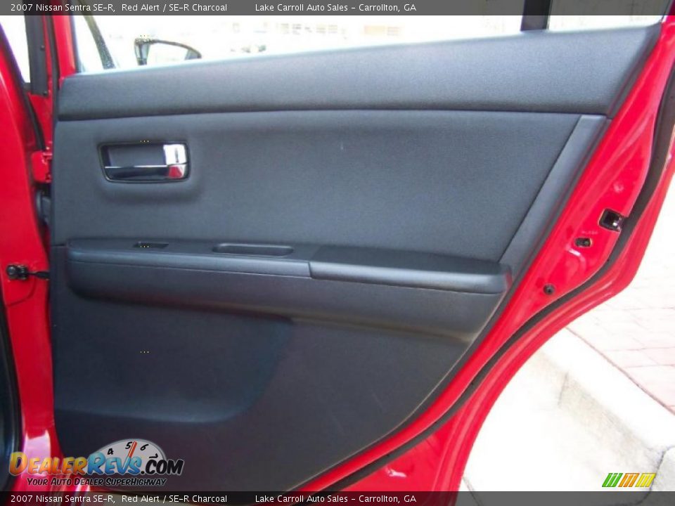 2007 Nissan Sentra SE-R Red Alert / SE-R Charcoal Photo #33