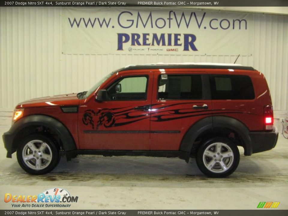 2007 Dodge Nitro SXT 4x4 Sunburst Orange Pearl / Dark Slate Gray Photo #3