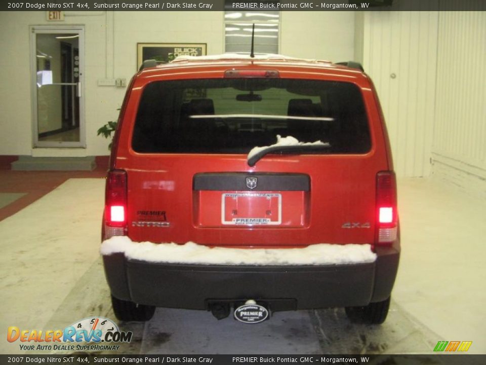 2007 Dodge Nitro SXT 4x4 Sunburst Orange Pearl / Dark Slate Gray Photo #5