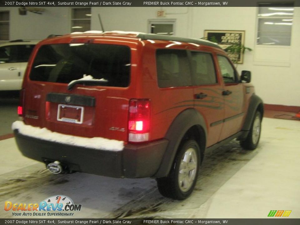 2007 Dodge Nitro SXT 4x4 Sunburst Orange Pearl / Dark Slate Gray Photo #6