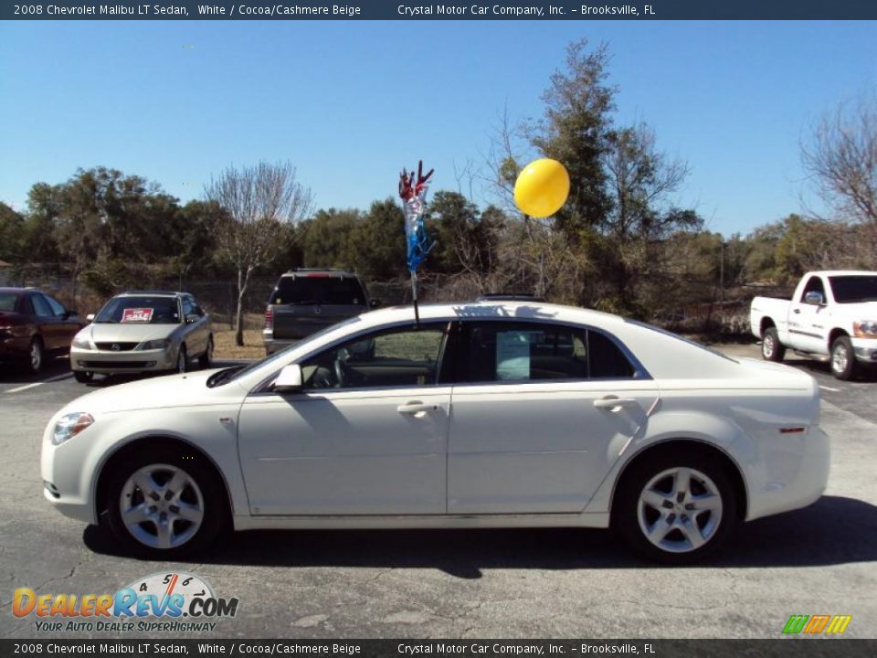 2008 Chevrolet Malibu LT Sedan White / Cocoa/Cashmere Beige Photo #2