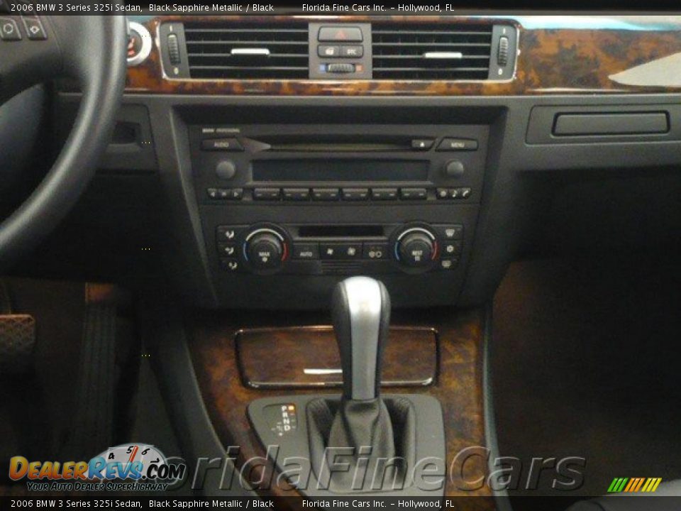 2006 BMW 3 Series 325i Sedan Black Sapphire Metallic / Black Photo #17