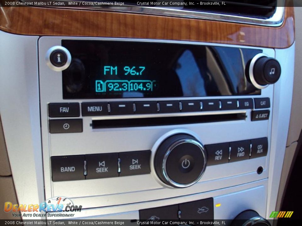 2008 Chevrolet Malibu LT Sedan White / Cocoa/Cashmere Beige Photo #19