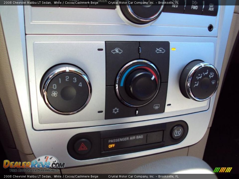 2008 Chevrolet Malibu LT Sedan White / Cocoa/Cashmere Beige Photo #20