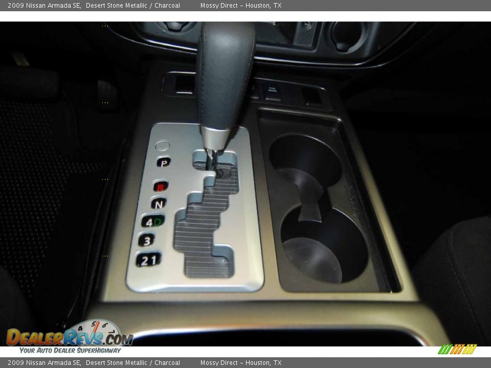 2009 Nissan Armada SE Desert Stone Metallic / Charcoal Photo #28