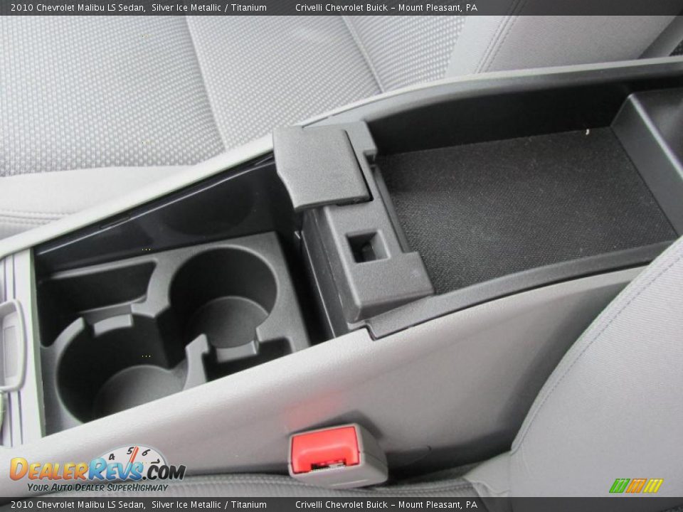 2010 Chevrolet Malibu LS Sedan Silver Ice Metallic / Titanium Photo #19
