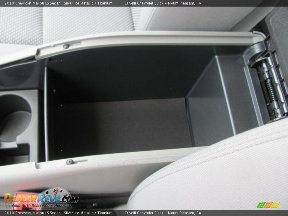 2010 Chevrolet Malibu LS Sedan Silver Ice Metallic / Titanium Photo #20