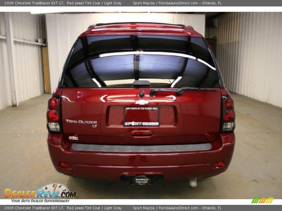 2006 Chevrolet TrailBlazer EXT LT Red Jewel Tint Coat / Light Gray Photo #6