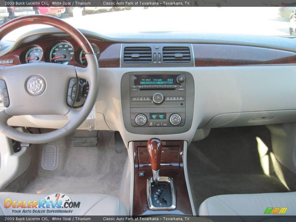 2009 Buick Lucerne CXL White Opal / Titanium Photo #11