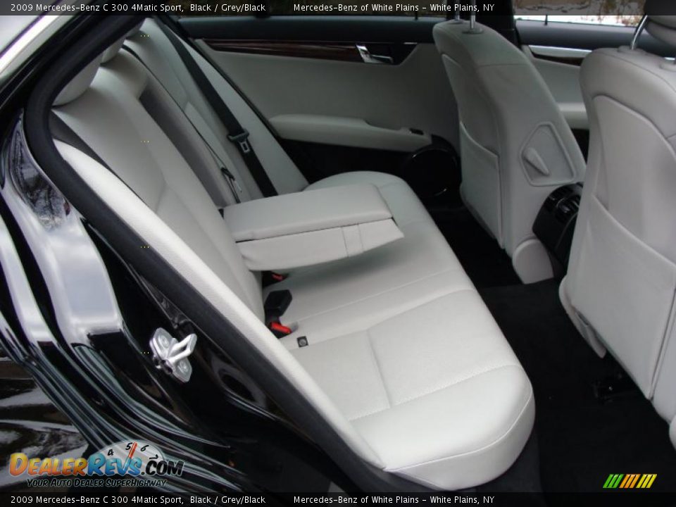 2009 Mercedes-Benz C 300 4Matic Sport Black / Grey/Black Photo #14
