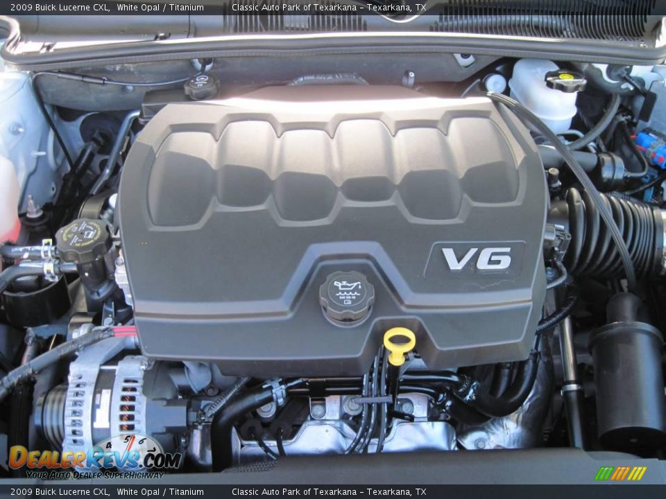 2009 Buick Lucerne CXL White Opal / Titanium Photo #14