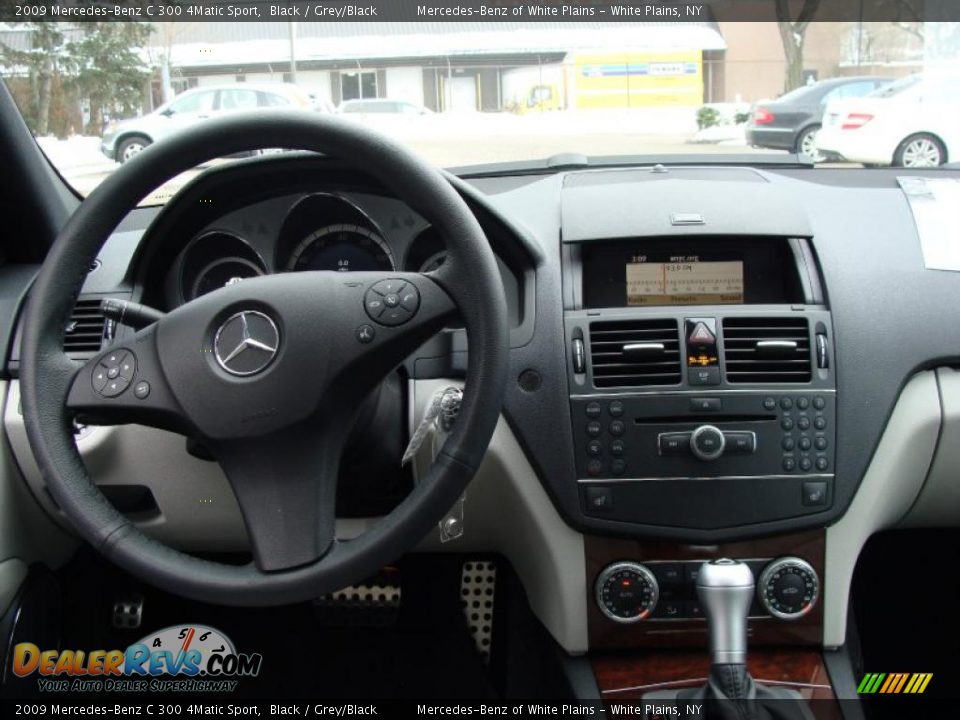 2009 Mercedes-Benz C 300 4Matic Sport Black / Grey/Black Photo #16