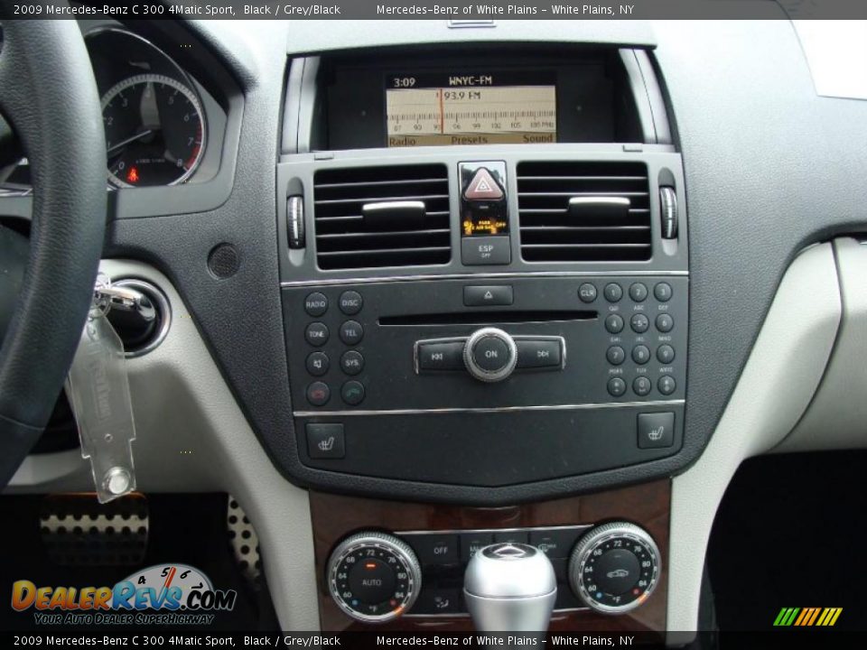 2009 Mercedes-Benz C 300 4Matic Sport Black / Grey/Black Photo #17