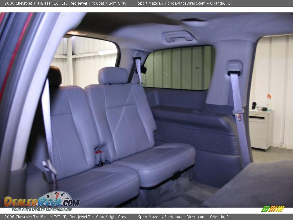 2006 Chevrolet TrailBlazer EXT LT Red Jewel Tint Coat / Light Gray Photo #19