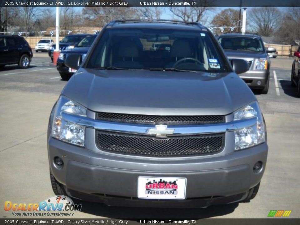 2005 Chevrolet Equinox LT AWD Galaxy Silver Metallic / Light Gray Photo #2