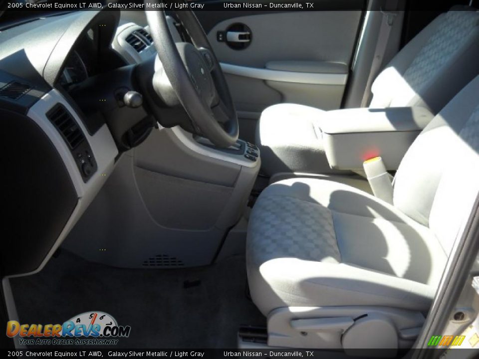 2005 Chevrolet Equinox LT AWD Galaxy Silver Metallic / Light Gray Photo #9