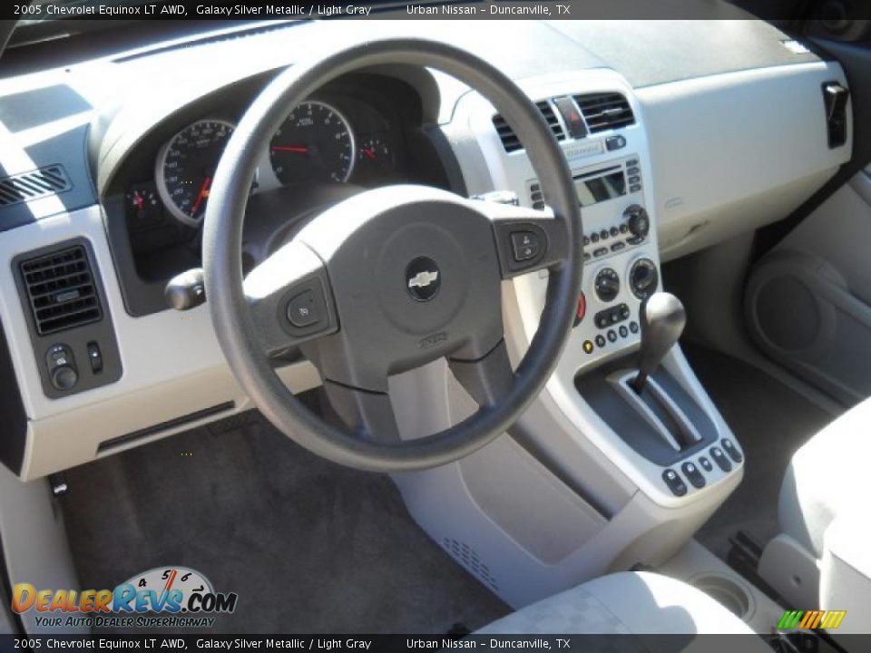 2005 Chevrolet Equinox LT AWD Galaxy Silver Metallic / Light Gray Photo #10