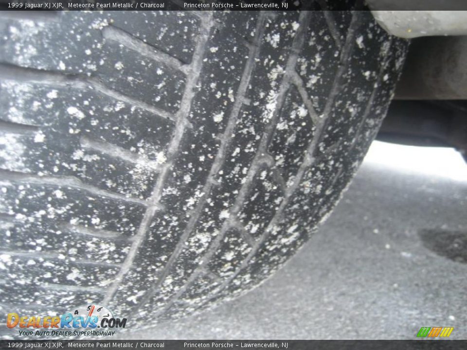 1999 Jaguar XJ XJR Meteorite Pearl Metallic / Charcoal Photo #17
