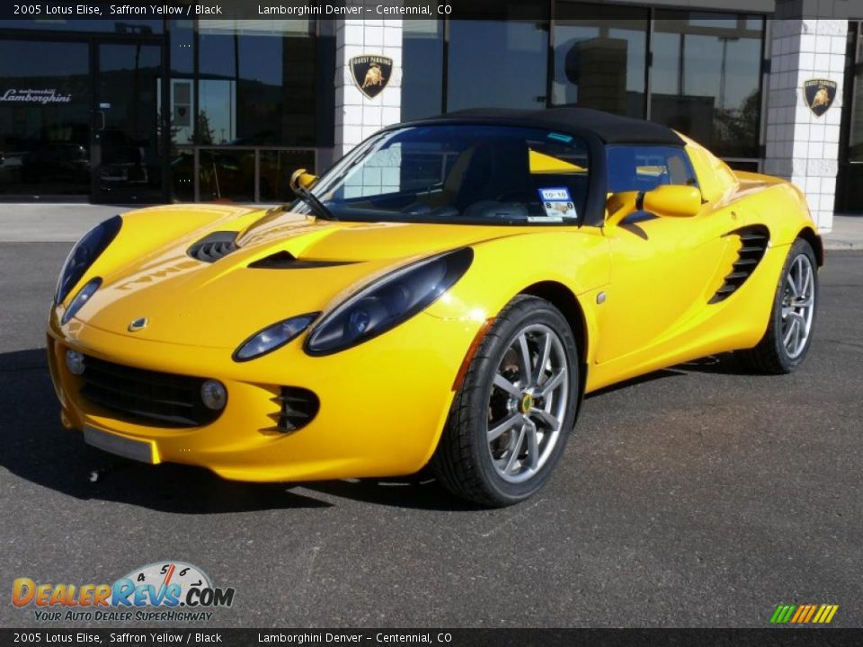 Front 3/4 View of 2005 Lotus Elise  Photo #2
