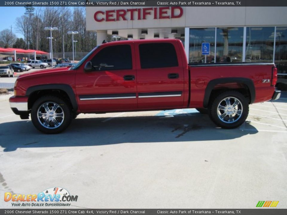 2006 Chevrolet Silverado 1500 Z71 Crew Cab 4x4 Victory Red / Dark Charcoal Photo #3