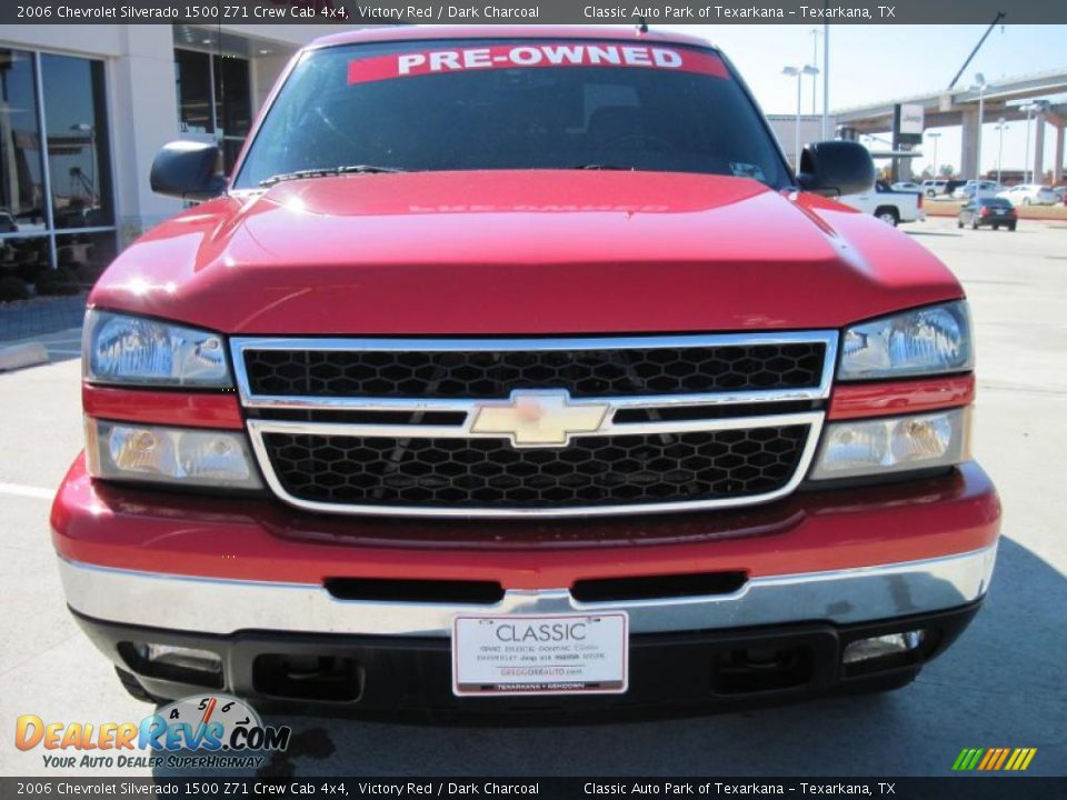 2006 Chevrolet Silverado 1500 Z71 Crew Cab 4x4 Victory Red / Dark Charcoal Photo #5