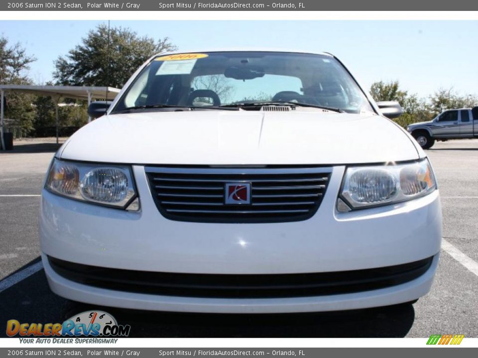2006 Saturn ION 2 Sedan Polar White / Gray Photo #3