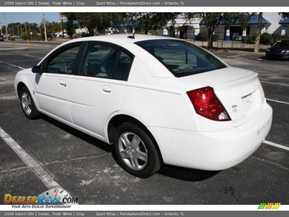 2006 Saturn ION 2 Sedan Polar White / Gray Photo #7