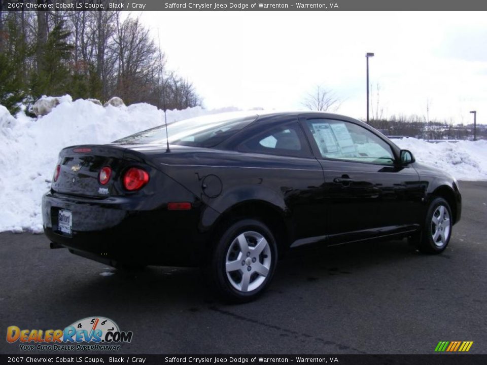2007 Chevrolet Cobalt LS Coupe Black / Gray Photo #5