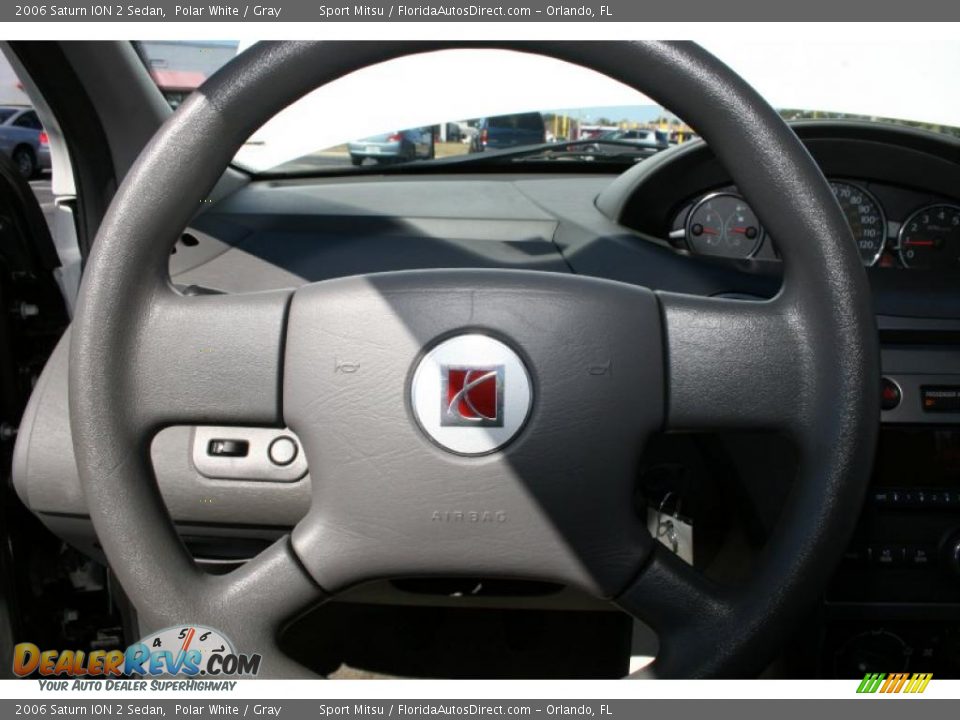 2006 Saturn ION 2 Sedan Polar White / Gray Photo #36