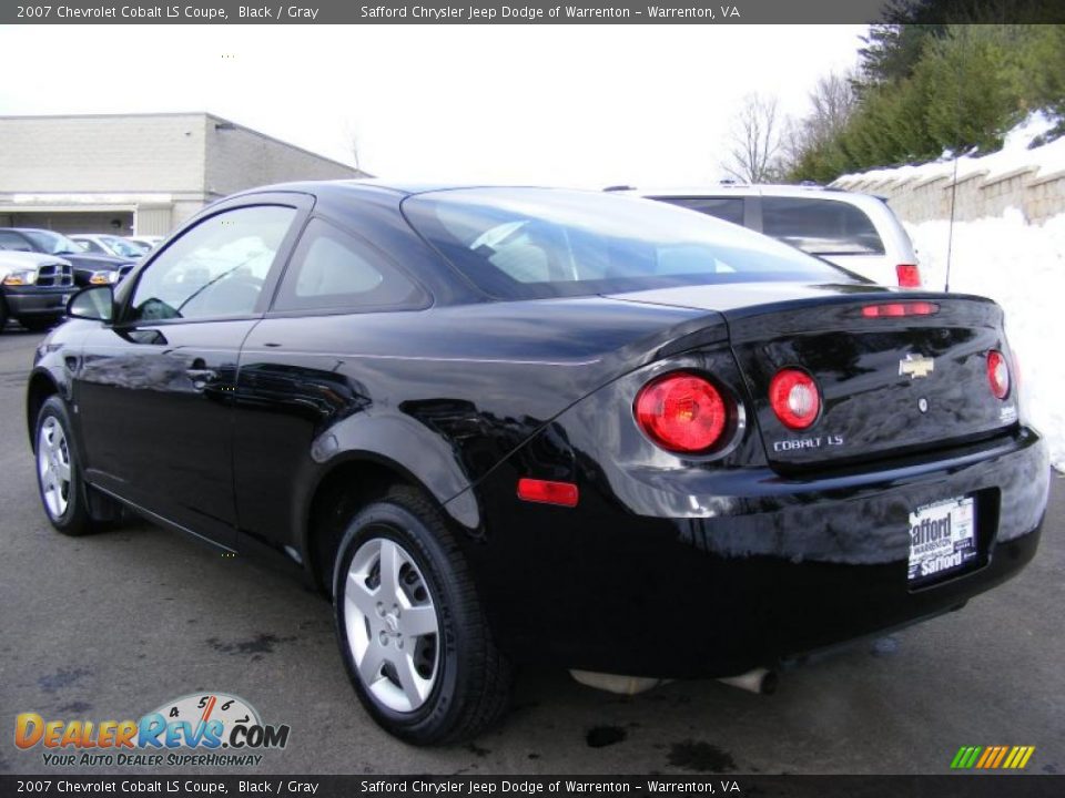 2007 Chevrolet Cobalt LS Coupe Black / Gray Photo #7