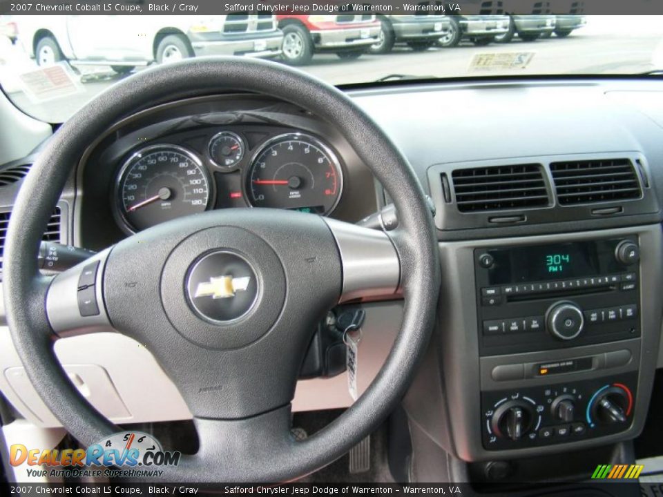 2007 Chevrolet Cobalt LS Coupe Black / Gray Photo #11