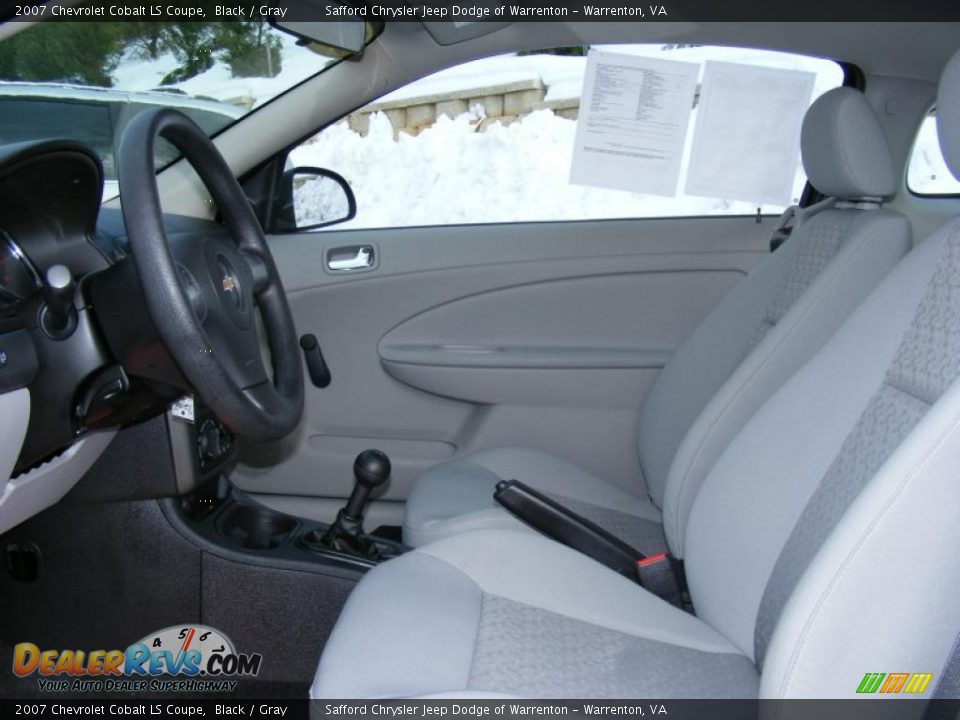 2007 Chevrolet Cobalt LS Coupe Black / Gray Photo #13