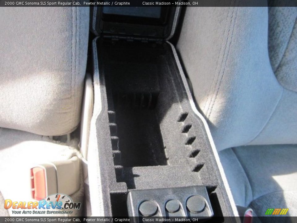 2000 GMC Sonoma SLS Sport Regular Cab Pewter Metallic / Graphite Photo #17