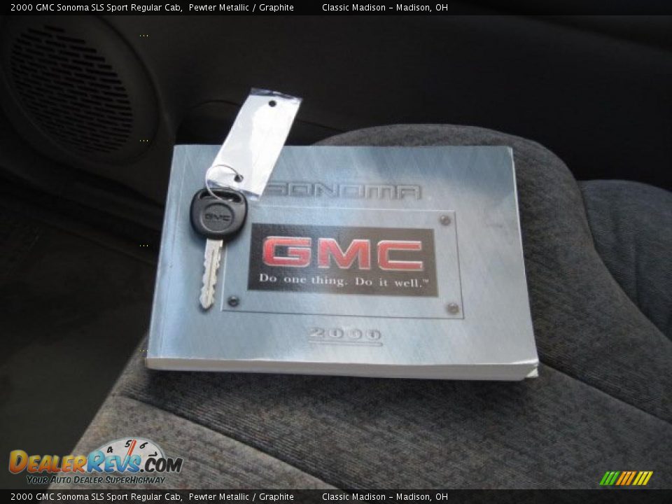 2000 GMC Sonoma SLS Sport Regular Cab Pewter Metallic / Graphite Photo #25