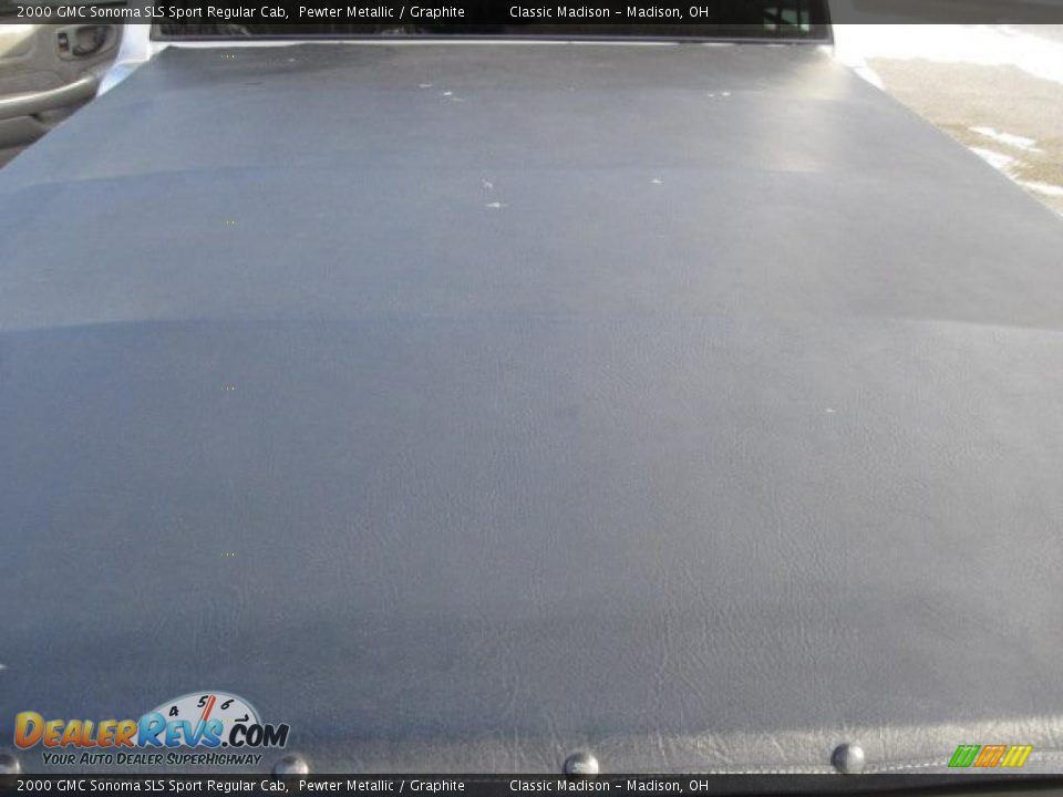2000 GMC Sonoma SLS Sport Regular Cab Pewter Metallic / Graphite Photo #28