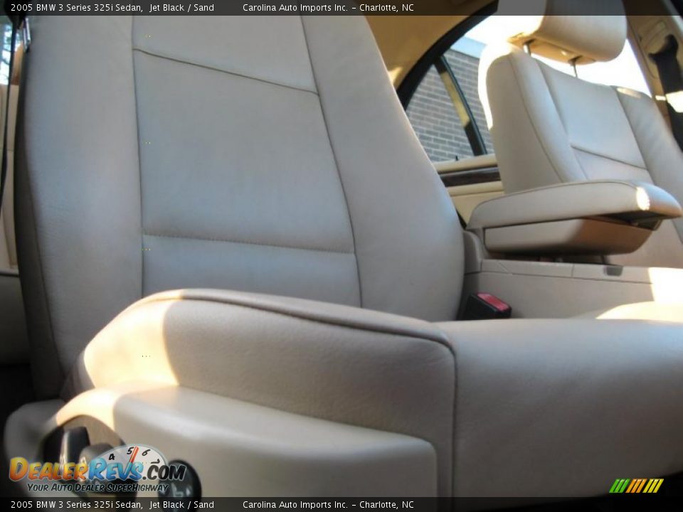 2005 BMW 3 Series 325i Sedan Jet Black / Sand Photo #21