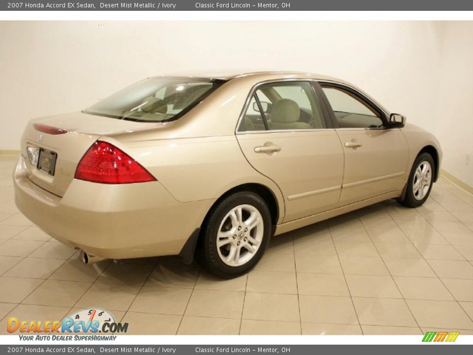 2007 Honda Accord EX Sedan Desert Mist Metallic / Ivory Photo #7