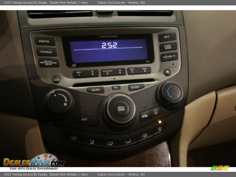 2007 Honda Accord EX Sedan Desert Mist Metallic / Ivory Photo #14