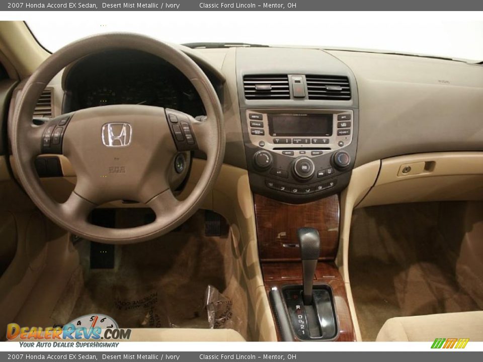 2007 Honda Accord EX Sedan Desert Mist Metallic / Ivory Photo #20