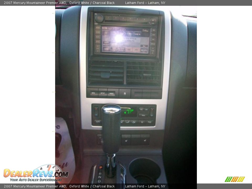 2007 Mercury Mountaineer Premier AWD Oxford White / Charcoal Black Photo #14